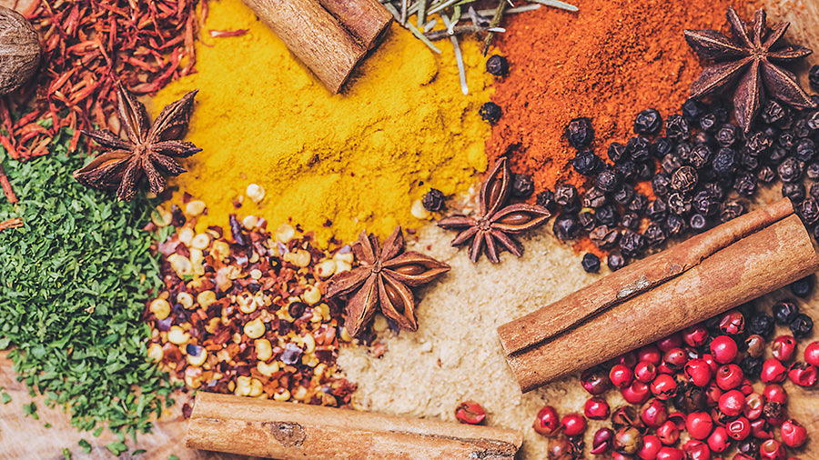 Fresh vs. Pre-Ground Spices: Which Offers Better Flavor and Nutrients?